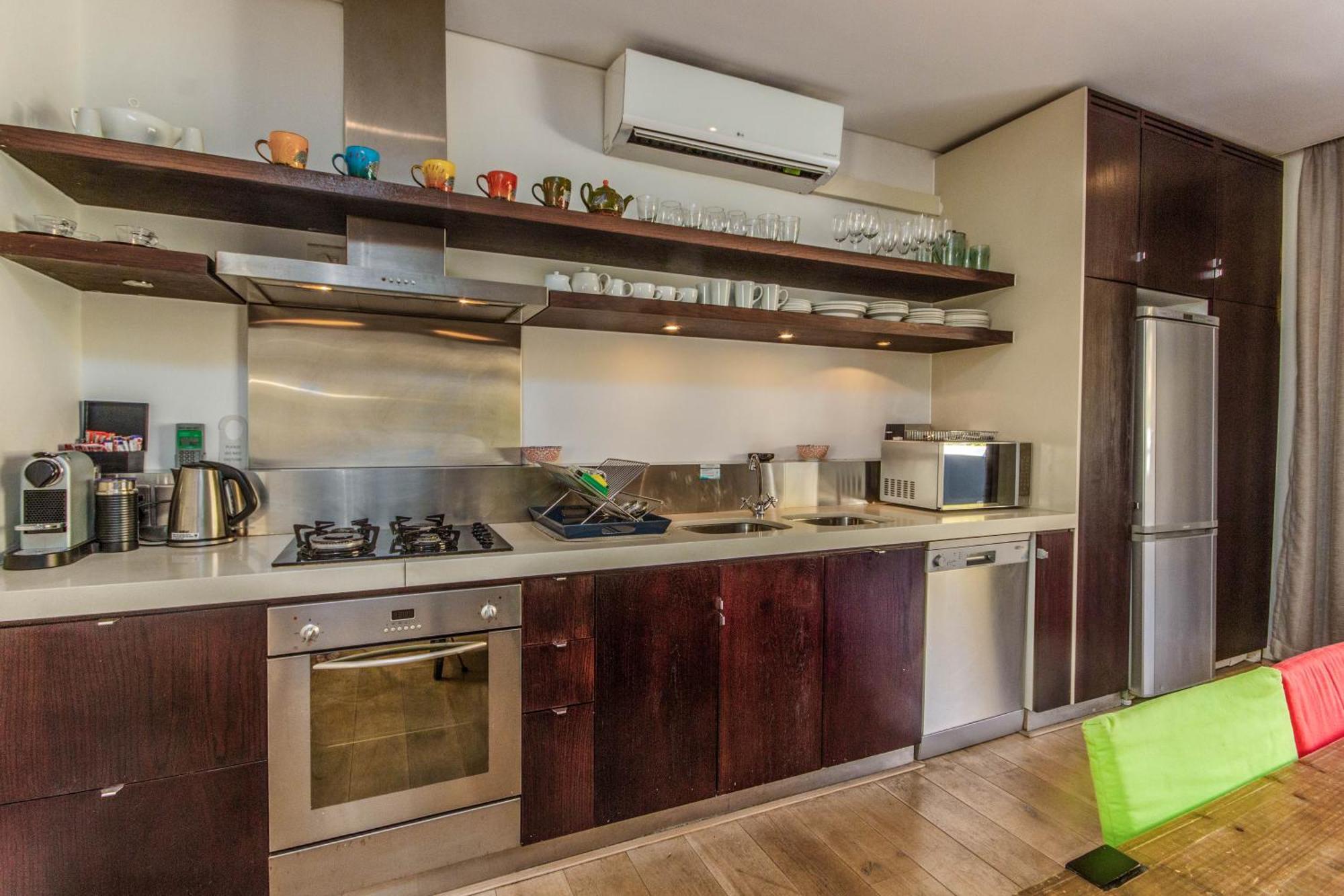 Luxury 2 Bedroom With Roof Deck And Pool