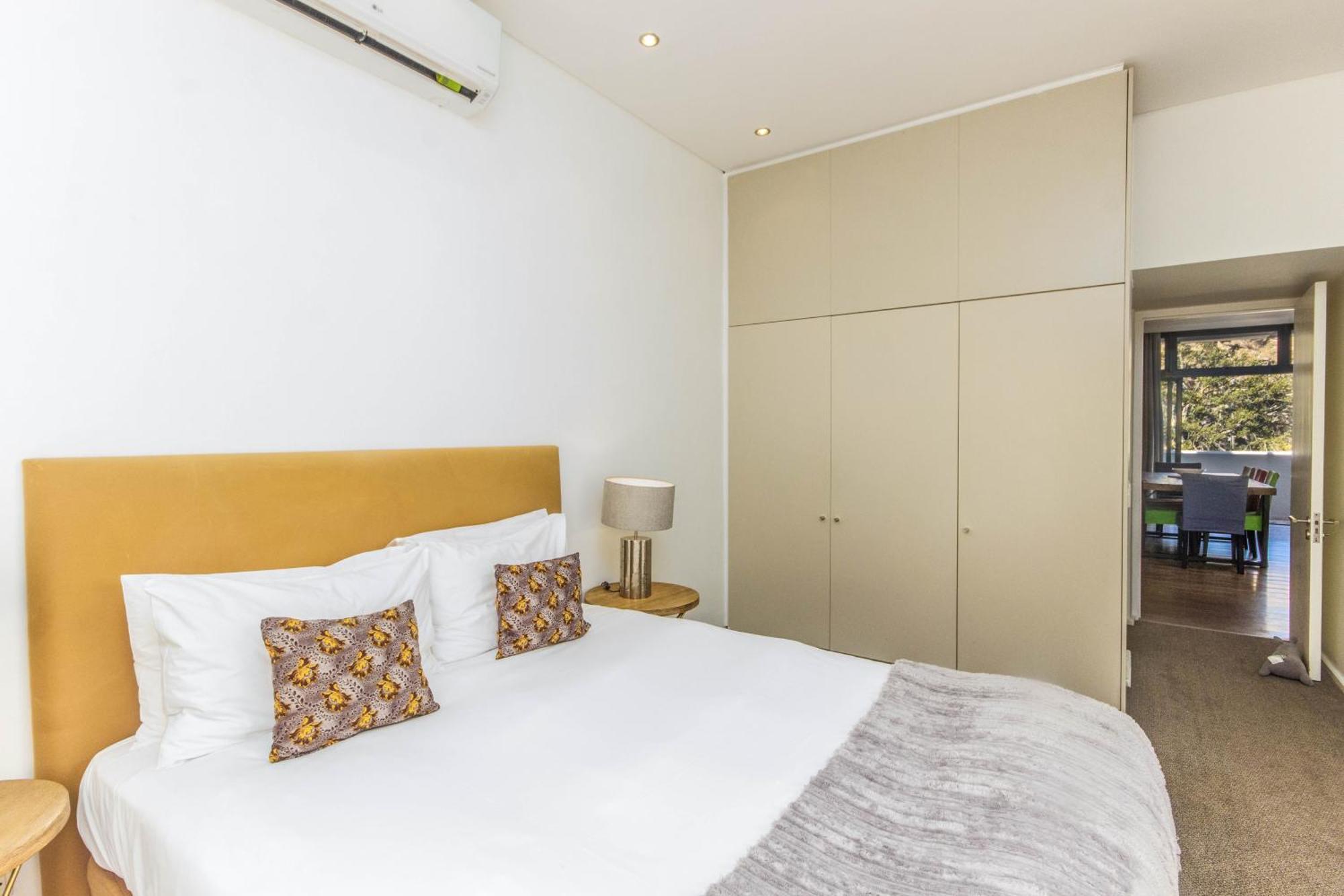 Luxury 2 Bedroom With Roof Deck And Pool Apartment