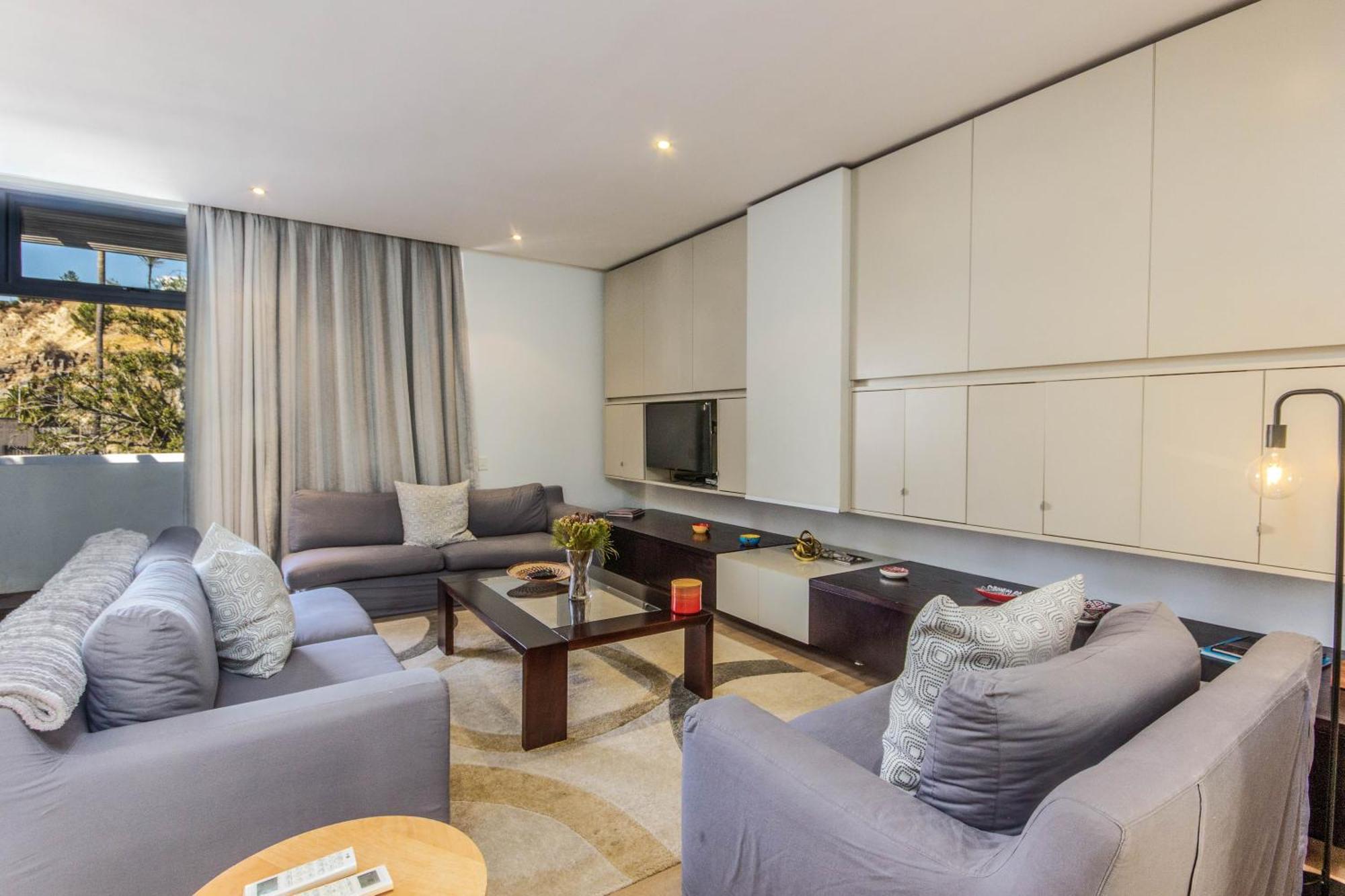 Luxury 2 Bedroom With Roof Deck And Pool Apartment Cape Town