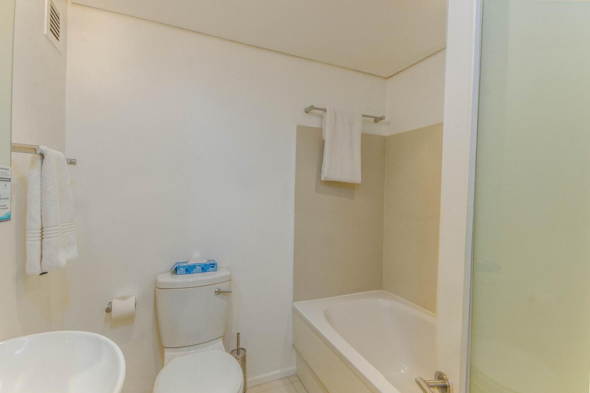 Luxury 2 Bedroom With Roof Deck And Pool * Cape Town